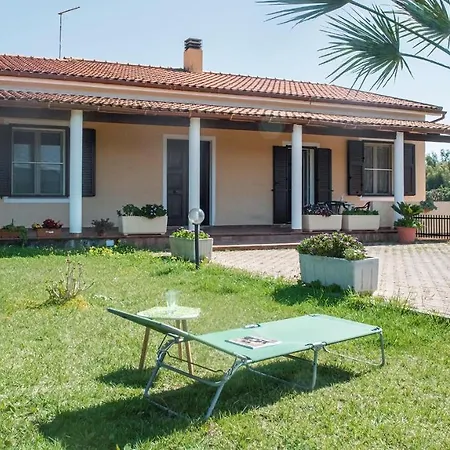 Villa Cabirol Fertilia Exterior photo